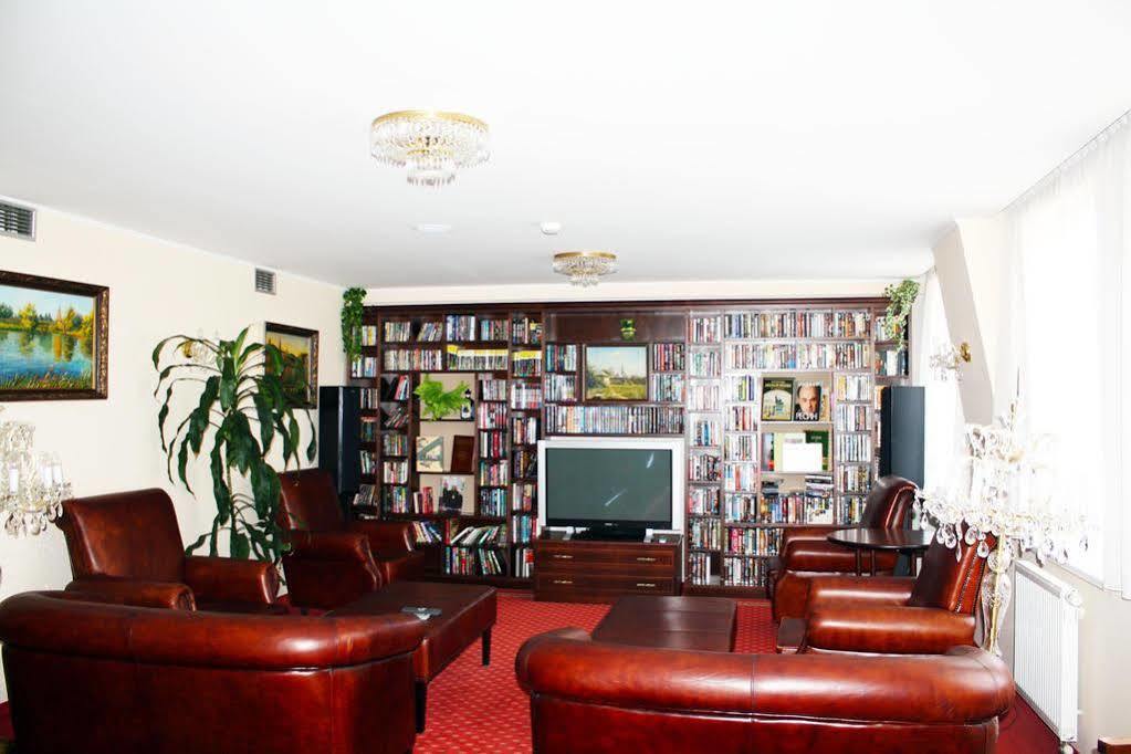 Lazensky Hotel Moskevsky Dvur Karlsbad Exteriör bild